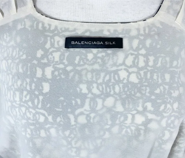 Balenciaga Nicolas Ghesquiere Silk Top Black & White Size: 10 in Multi-coloured Silk from Oxfam Online Shop, photo 3 of 4
