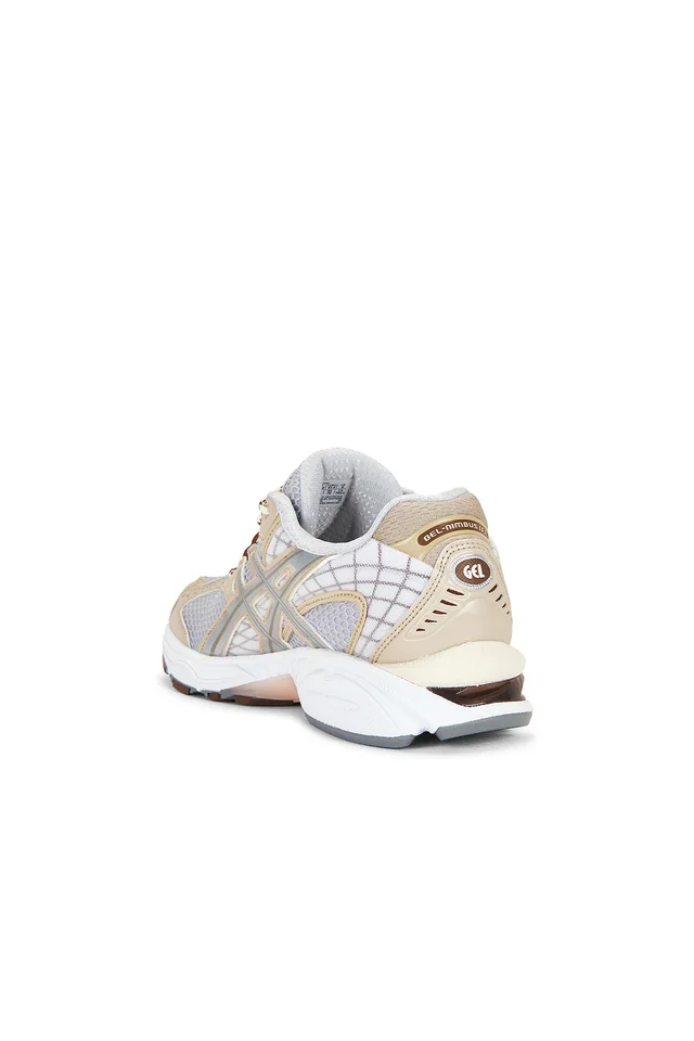 Asics Gel-Nimbus 10.1 in Concrete & Feather Grey, photo 3 of 6 from REVOLVE (Canada)