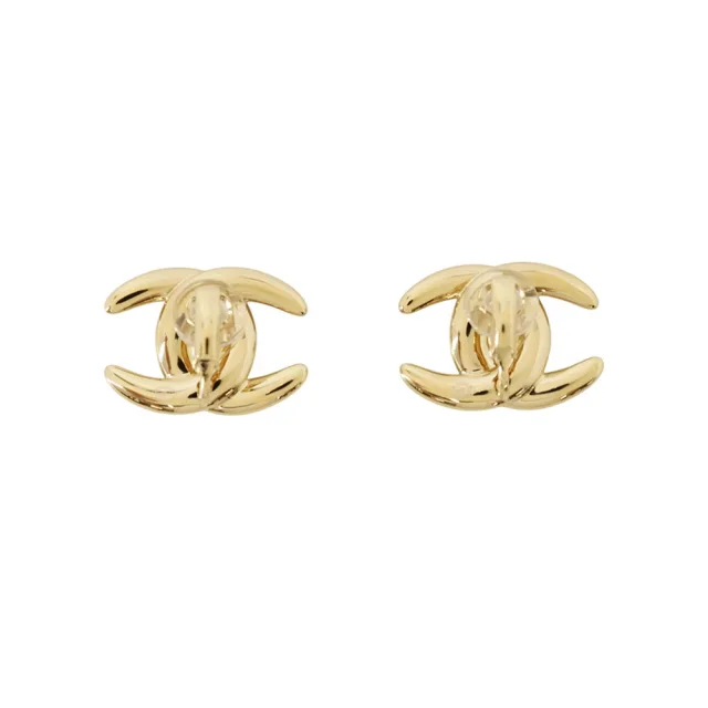Chanel CC Logo Earring Gold Plated in Gold from GALLERY RARE, photo 3 of 7