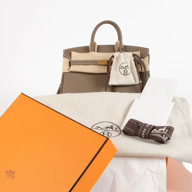 Hermès Birkin 25 Etoupe Togo GHW in Taupe Togo leather from Labellov, photo 2 of 9