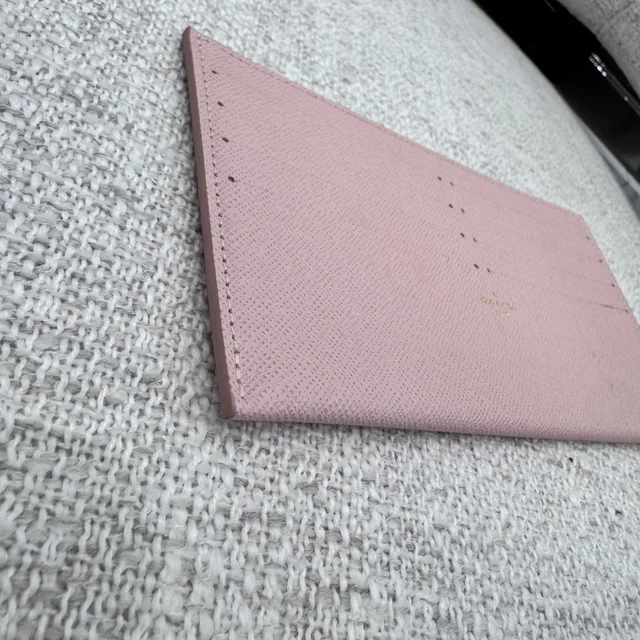 Louis Vuitton Felicie Long Card Holder in grained calfskin from Reowned, photo 3 of 4