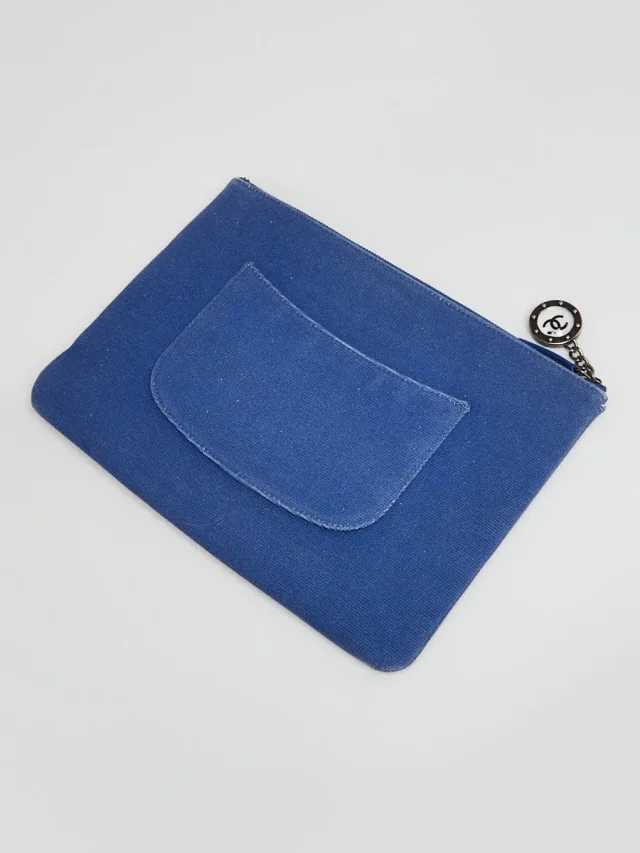Chanel Blue/White Canvas La Pausa Medium O-Zip Case in White Canvas from Yoogis, photo 2 of 8