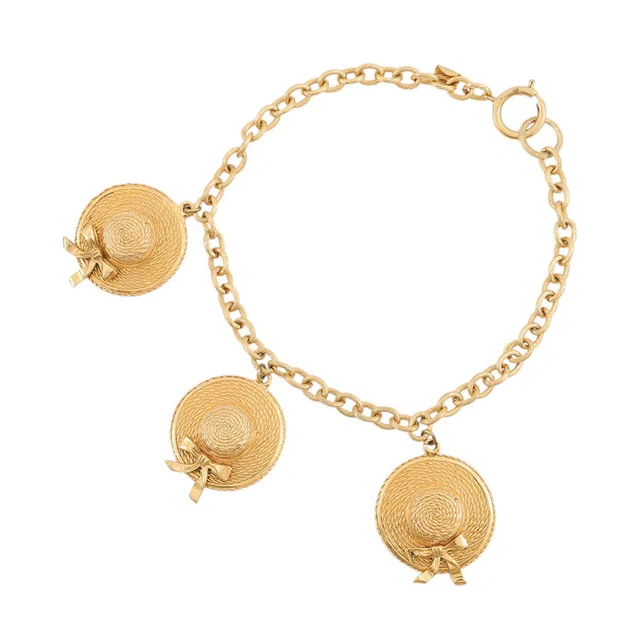 Chanel Hat motif triple necklace Gold Metal in Gold from GALLERY RARE
