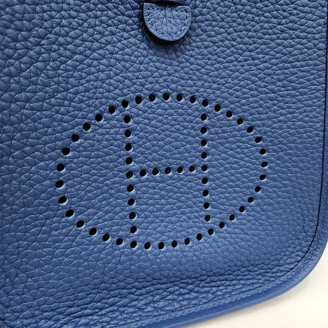 Hermès Evelyne 16 (K) from GUGUS, photo 3 of 6
