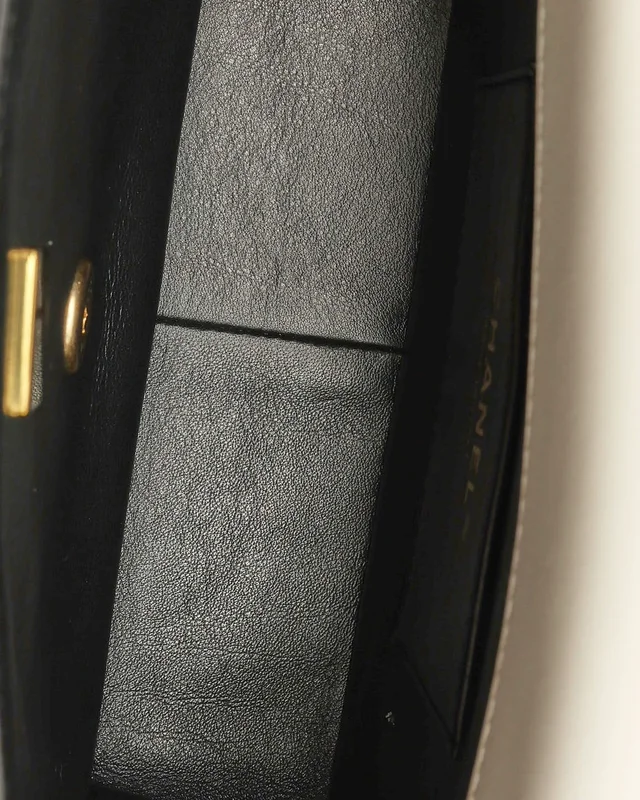 Chanel Mini Paris-Monaco Single Flap Bag in Woven leather from A Retro Tale, photo 8 of 11