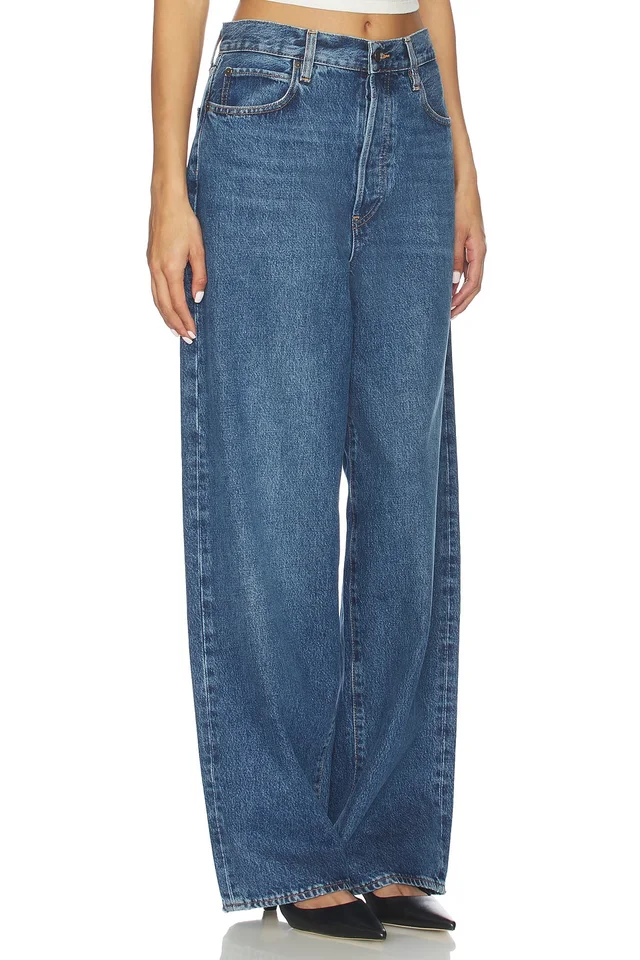 FRAME X Amelia Gray The Detour Jeans in Gear, photo 2 of 6 from REVOLVE (Canada)