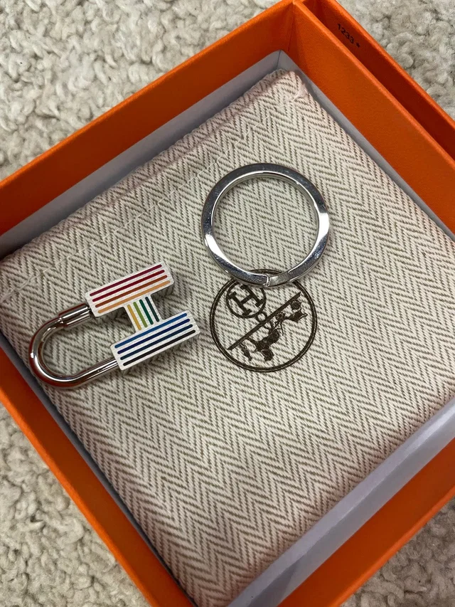 Hermès Key ring from Luxury Promise