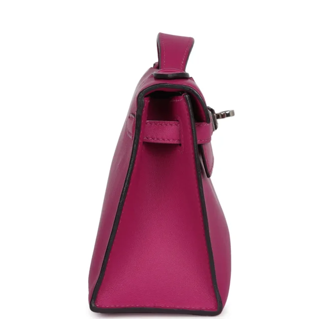 Hermès Kelly Pochette Rose Pourpre Swift Palladium Hardware in Pink Swift leather from Madison Avenue Couture, photo 3 of 8