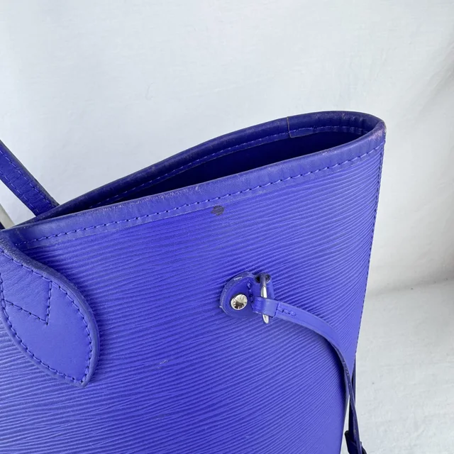 Louis Vuitton Epi Neverfull Purple MM Bag in Purple Epi leather, Metal from Reowned, photo 2 of 2