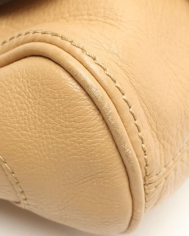 Chloé Paddington Crossbody Bag in Caviar leather from A Retro Tale, photo 8 of 10