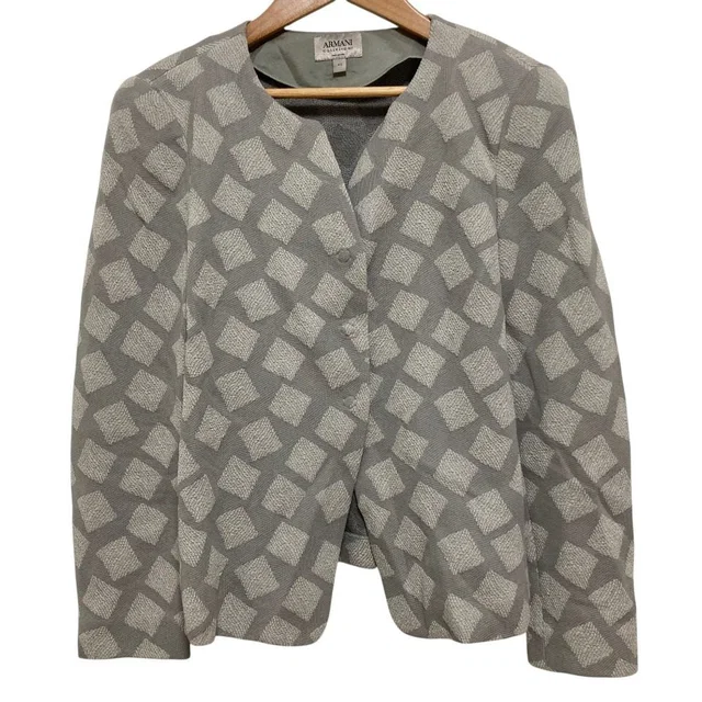 Giorgio Armani Collezioni Collarless Jacket from LuxUness