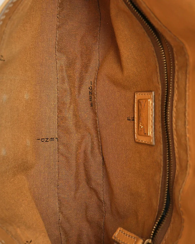 Fendi 2009s Baguette Chain Bag in Leather from A Retro Tale, photo 9 of 10