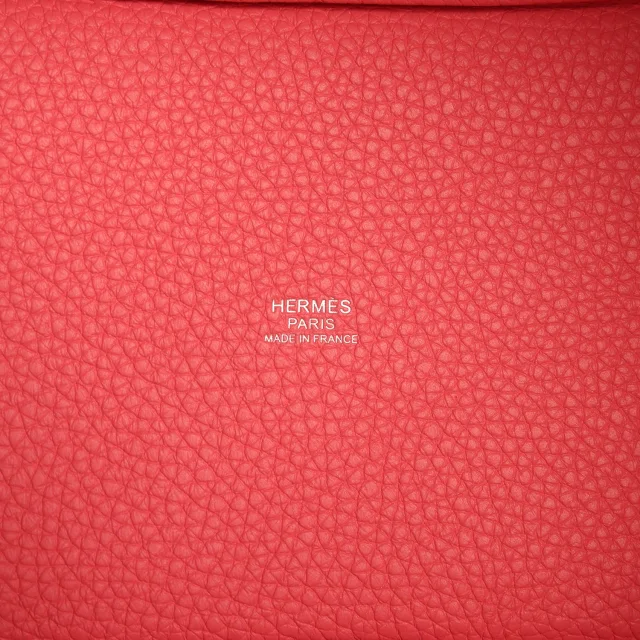 Hermès Picotin Lock 18 Rose Azalee Clemence Palladium Hardware in Pink Clemence from Madison Avenue Couture, photo 6 of 7