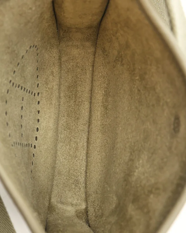 Hermès Sage Evelyne 16 TPM Taurillion Clemence Bag in Clemence leather from A Retro Tale, photo 8 of 10