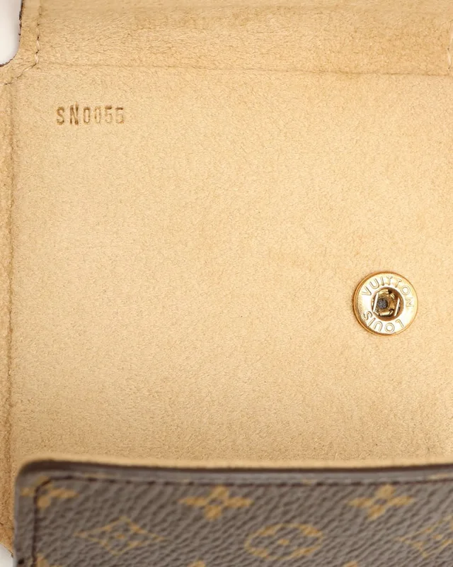 Louis Vuitton Jewelry Case in Coated canvas from A Retro Tale, photo 3 of 4