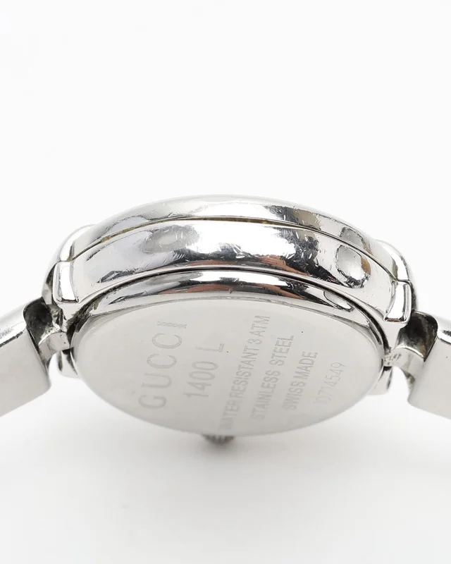 Gucci 1400L Bangle 26mm Watch from A Retro Tale, photo 6 of 8