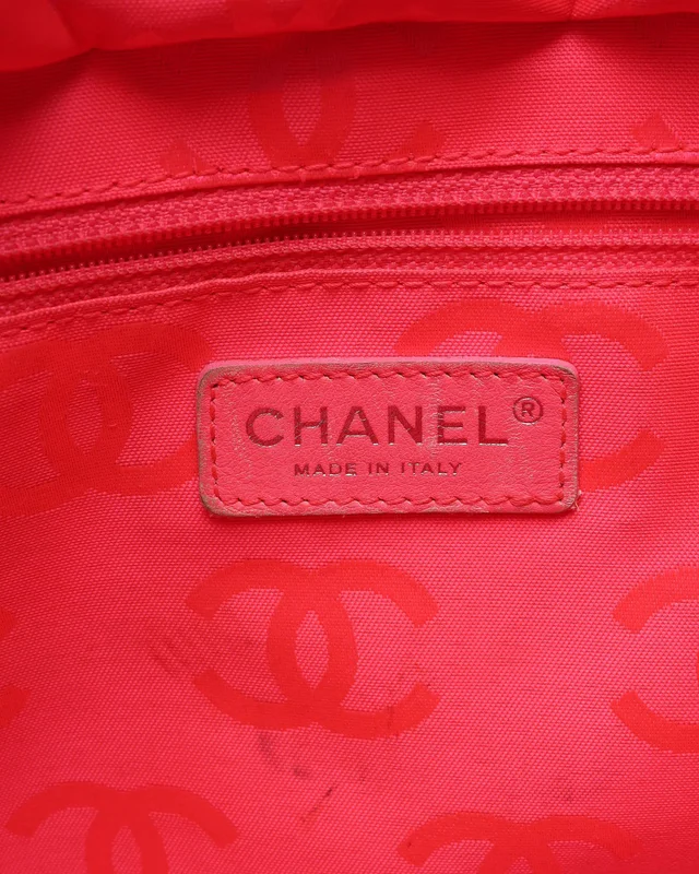 Chanel Quilted Cambon Tote Bag in Calfskin from A Retro Tale, photo 10 of 11
