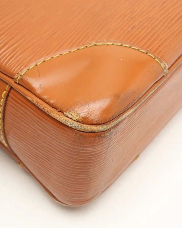 Louis Vuitton Epi Porte Document Voyage Business Bag in Leather from A Retro Tale, photo 8 of 12