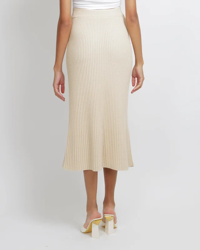 Loro Piana Beige Silk Knitted Maxi Skirt Size S (UK 8) in Beige Silk from Sellier, photo 2 of 2
