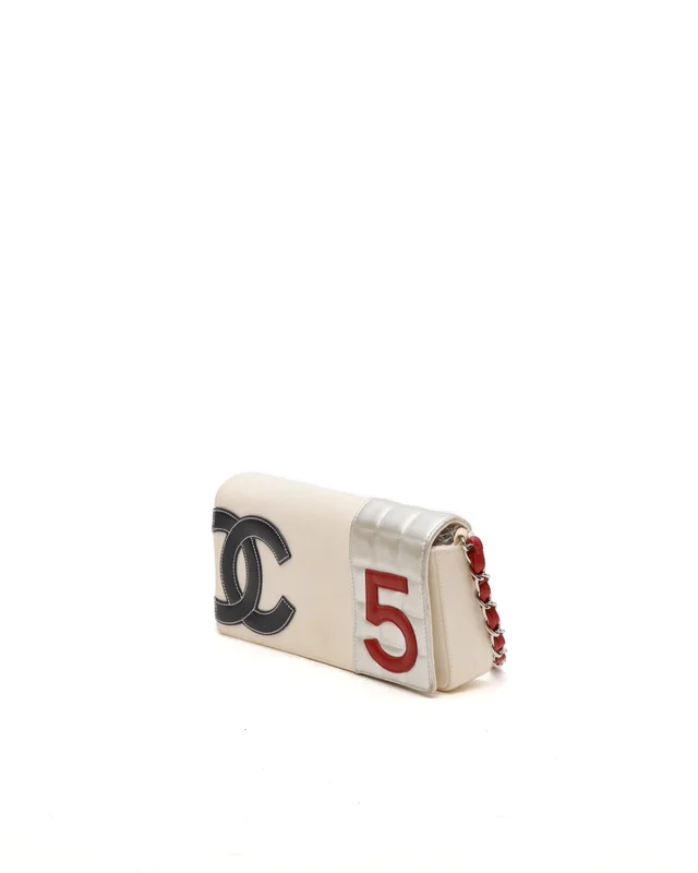 Chanel CC Vintage No. 5 Flap Bag in Woven leather from A Retro Tale, photo 2 of 2