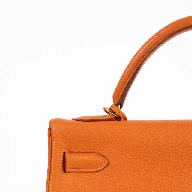 Hermès Kelly 32 Orange Togo GHW in Orange Togo leather from Labellov, photo 13 of 18