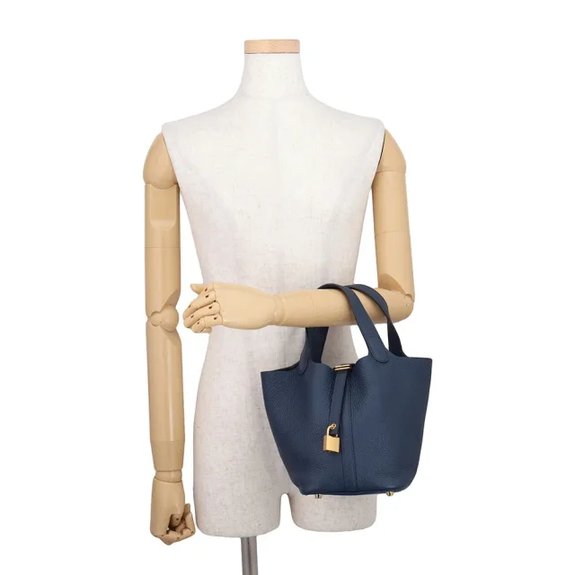 Hermès Picotin Lock Blue de Prusse Taurillon Clemence Size PM in Blue Clemence leather from GALLERY RARE, photo 4 of 15