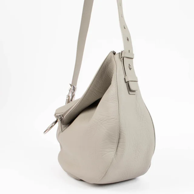 Burberry Grey Large Knight Bag in Grey from Labellov, photo 3 of 8