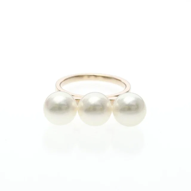 Tasaki 18k Gold Pearl Ring in gold from Poshmark