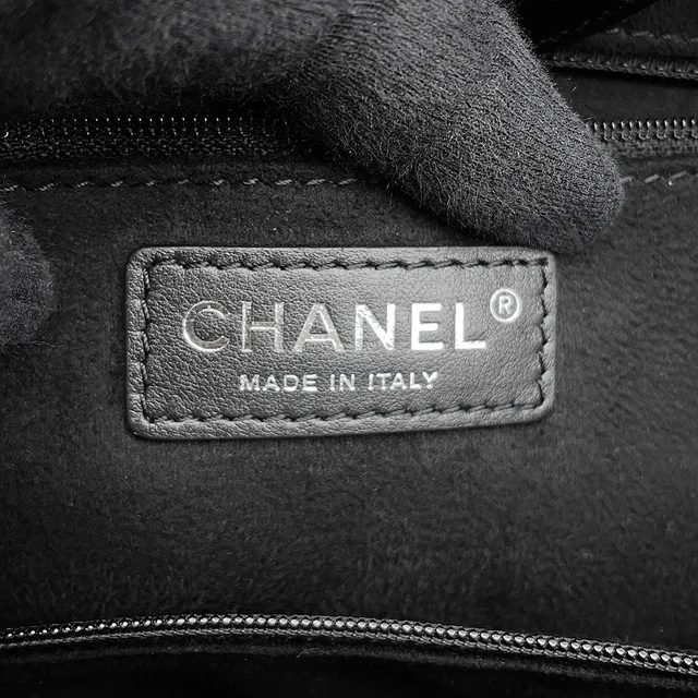 Chanel Deauville Studded 2WAY Chain Tote BlackA57069 Caviar Leather in Caviar leather from GALLERY RARE, photo 16 of 17