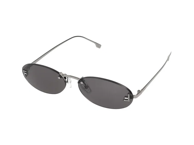 Maison Fendi Fe4075us Oval Tinted Lenses Sunglasses — Gray Standard in Grey from HEWI