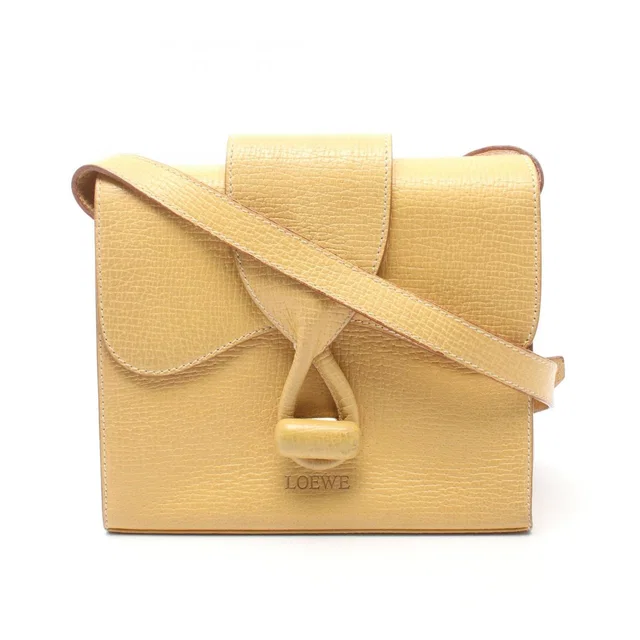 Loewe Shoulder Bag Turnlock Yellow Leather in Yellow Leather from The Reluxe