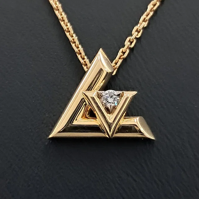 Louis Vuitton Diamond LV Bolt Necklace from GUGUS