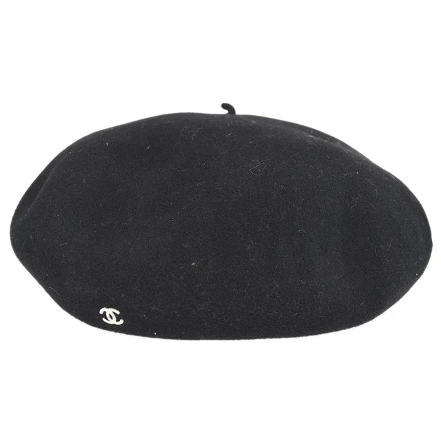 Chanel 1998 spring oversize wool beret hat in Wool from AMORE Vintage Tokyo