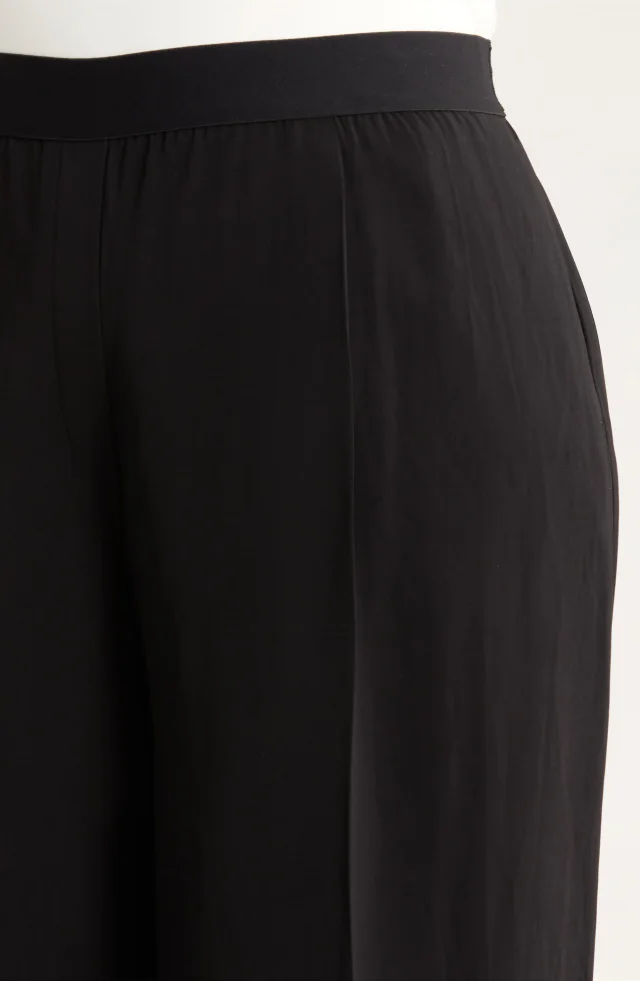 Nordstrom Pintuck Pull-On Straight Leg Pants in Black, photo 4 of 6 from Nordstrom Rack