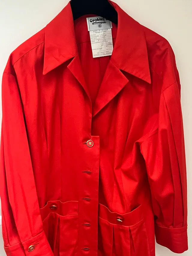 Chanel vintage red dress in Red from Luxury Promise