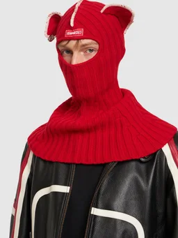 Charles Jeffrey LOVERBOY Hooded beanie with ribbed detail in 80% Wool, 20% Recycled Nylon, photo 3 of 5 from LUISAVIAROMA