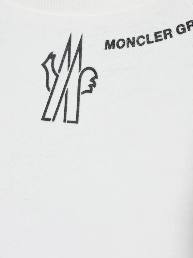 Moncler Short-sleeved T-shirt, photo 2 of 5 from SENSER