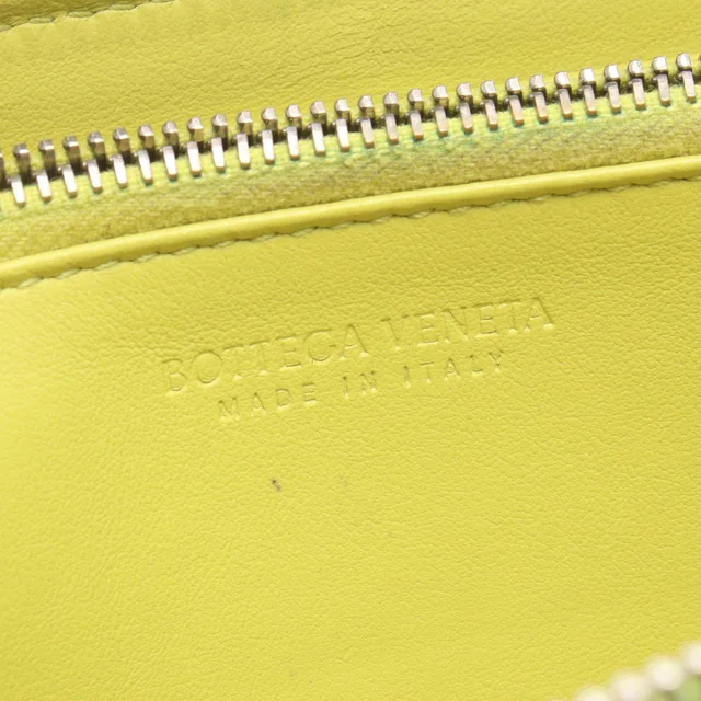 Bottega Veneta Maxi Intrecciato Leather Long Zip Wallet in Woven leather from LuxUness, photo 2 of 2