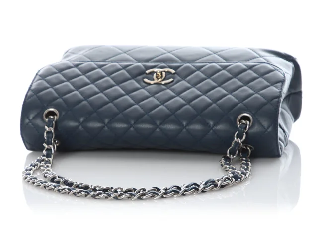 Chanel Navy Quilted Calfskin The Business Flap in Navy Calfskin from Ann's Fabulous Finds, photo 8 of 10