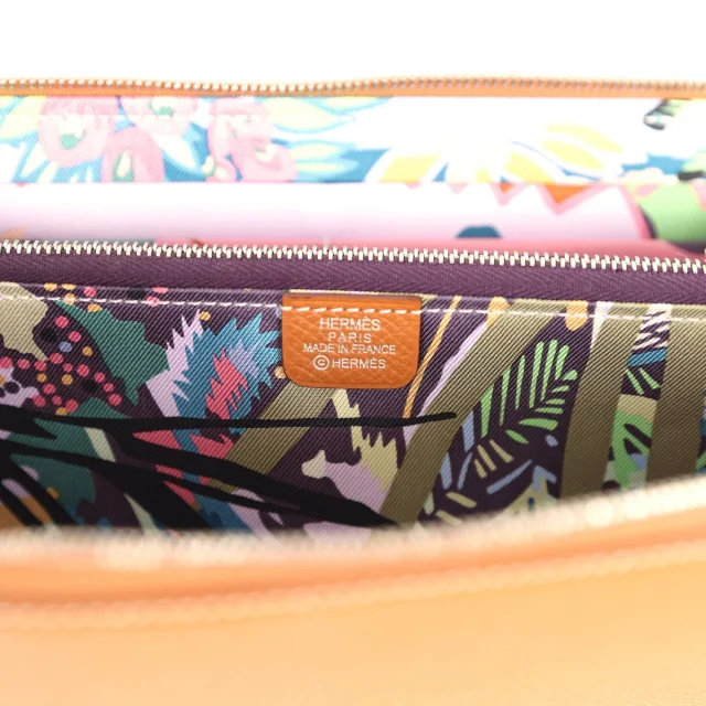 Hermès Silk'In Classique Long Wallet Gold Epsom Palladium Hardware in Gold Epsom leather from Madison Avenue Couture, photo 11 of 11