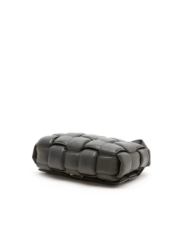 Bottega Veneta Padded Cassette Bag in Woven leather from A Retro Tale, photo 4 of 9