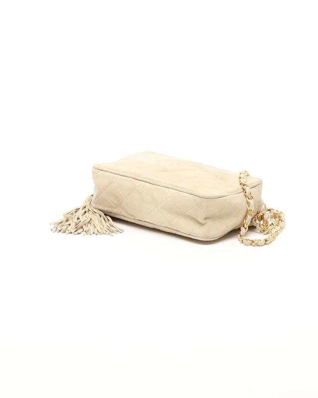 Chanel CC Tassel Camera Bag in Suede from A Retro Tale, photo 4 of 13