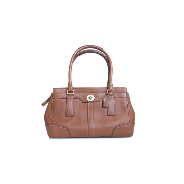 Coach Hamptons Tiffany British Tan Brown Leather Shoulder Bag in brown|red|neutral Leather from Poshmark, photo 1 of 1