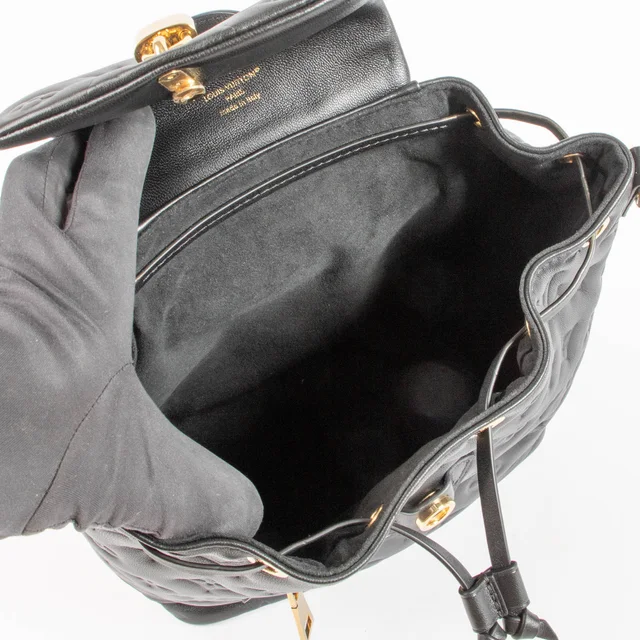Louis Vuitton Coussin Backpack in Black Leather from Labellov, photo 6 of 8