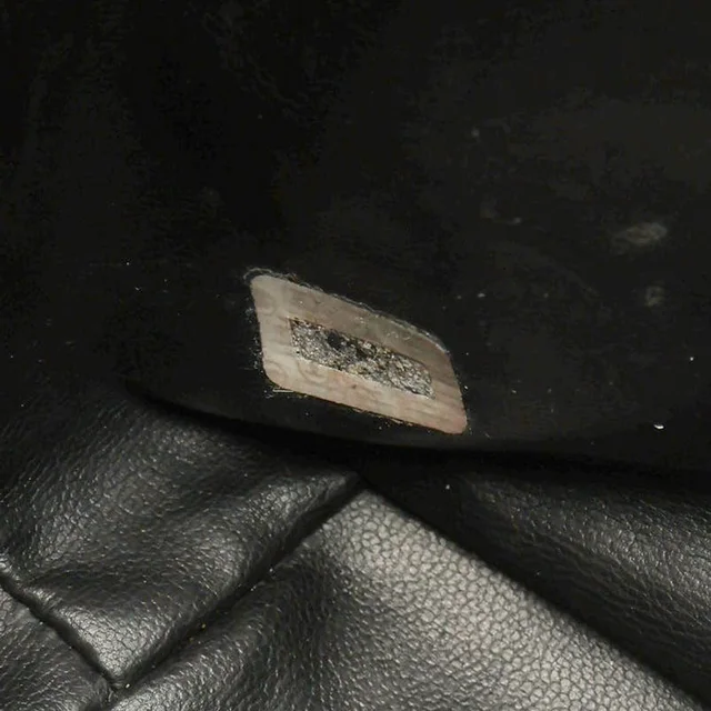 Chanel CC Chain Bucket Bag in Leather from A Retro Tale, photo 12 of 13