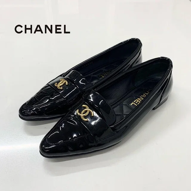 Chanel CC Logo Patent Loafers Black in Black Patent leather from The Reluxe