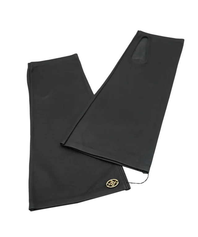 Chanel leather grey mittens in Grey Leather from Luxury Promise
