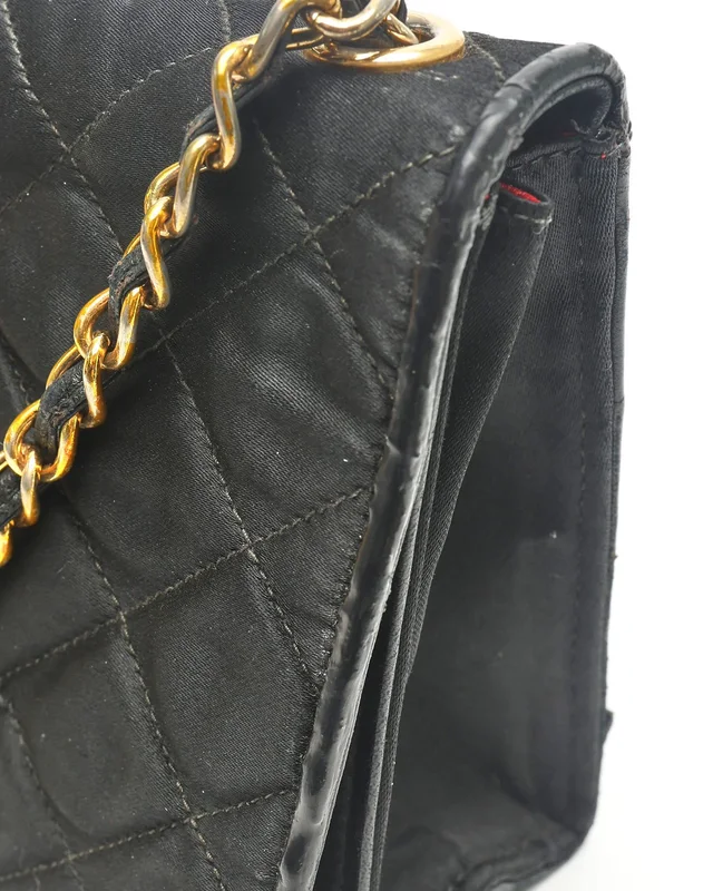 Chanel Satin Diamond CC Flap Bag in Satin from A Retro Tale, photo 6 of 12