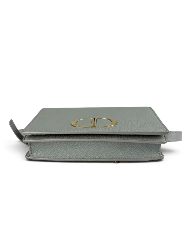 Dior Blue Grained Leather 30 Montaigne 2-in-1 Pouch in Blue Caviar leather from Season 2 Consign, photo 5 of 8
