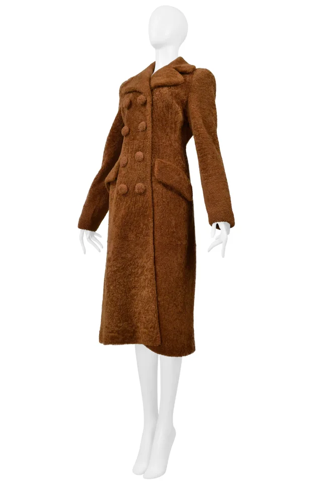 Bottega Veneta By Tomas Maier Brown Teddy Bear Coat 2017 in Brown from Resurrection Vintage, photo 4 of 5